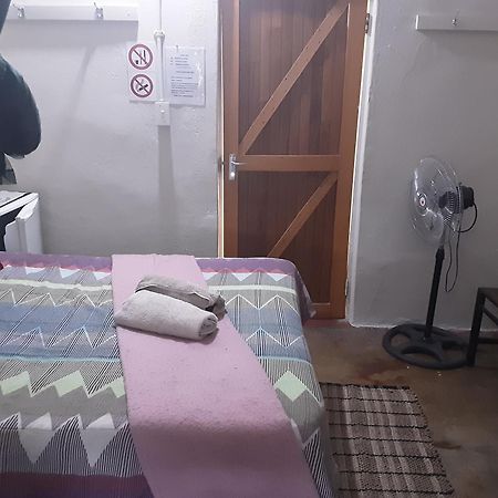 Kai-Oms Backpackers Lodge Оучо Экстерьер фото